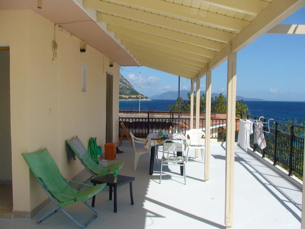 Poros House Hotel Ngoại thất bức ảnh