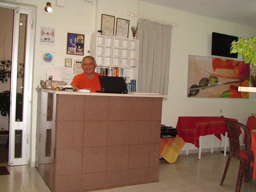 Poros House Hotel Ngoại thất bức ảnh