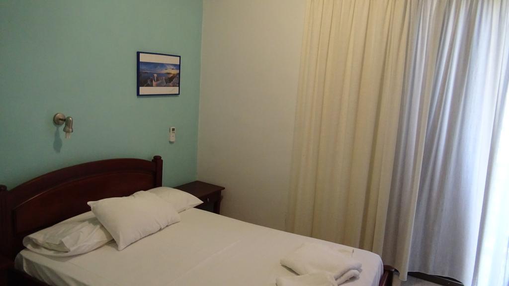 Poros House Hotel Ngoại thất bức ảnh