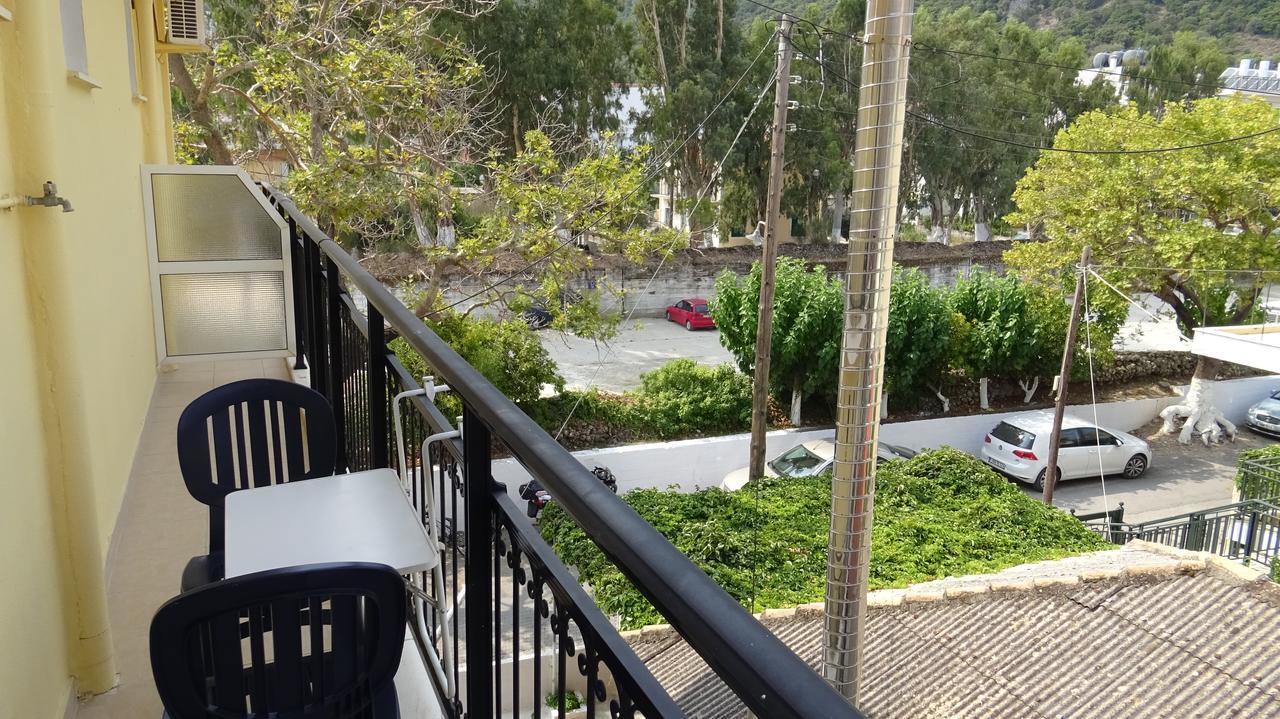 Poros House Hotel Ngoại thất bức ảnh